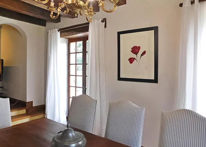 Дом отдыха La Contie