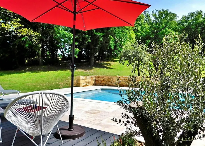 La Contie Сарла-ла-Канеда